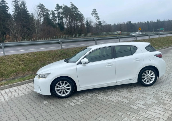 Lexus CT cena 52600 przebieg: 133000, rok produkcji 2013 z Olkusz małe 137